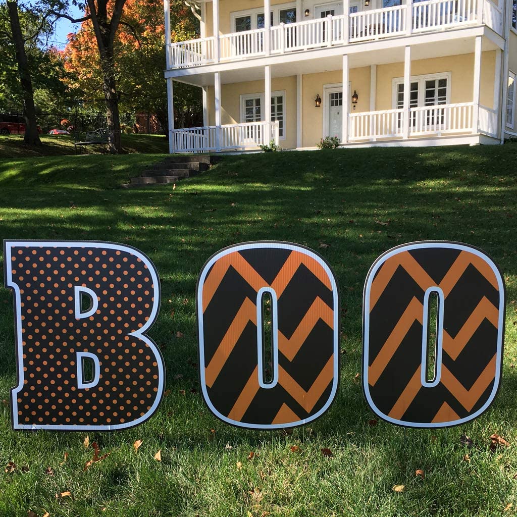 Witchwood™ BOO! Halloween Yard Card 12 piece Set