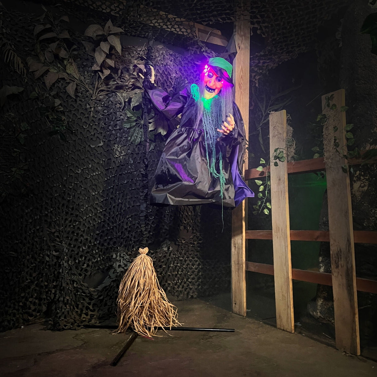 Witchwood™ 6 ft Touch-Activated Mounted Flying Witch Halloween Animatronic, HHWITCH-52FLS
