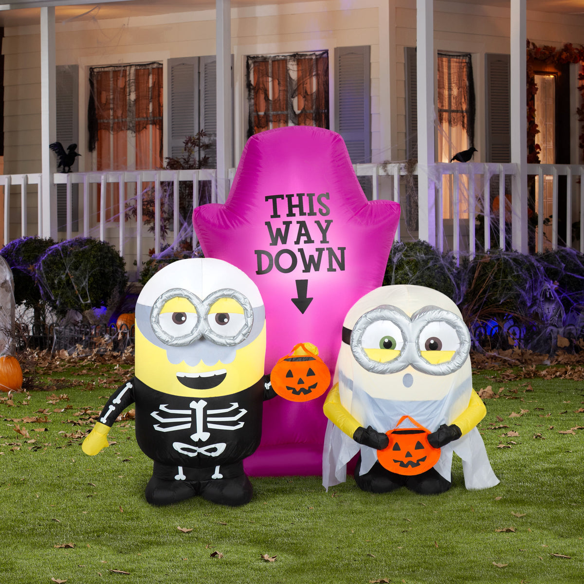 Witchwood™ Airblown Inflatable Minions Halloween Scene Universal, 5 ft Tall, Multicolored