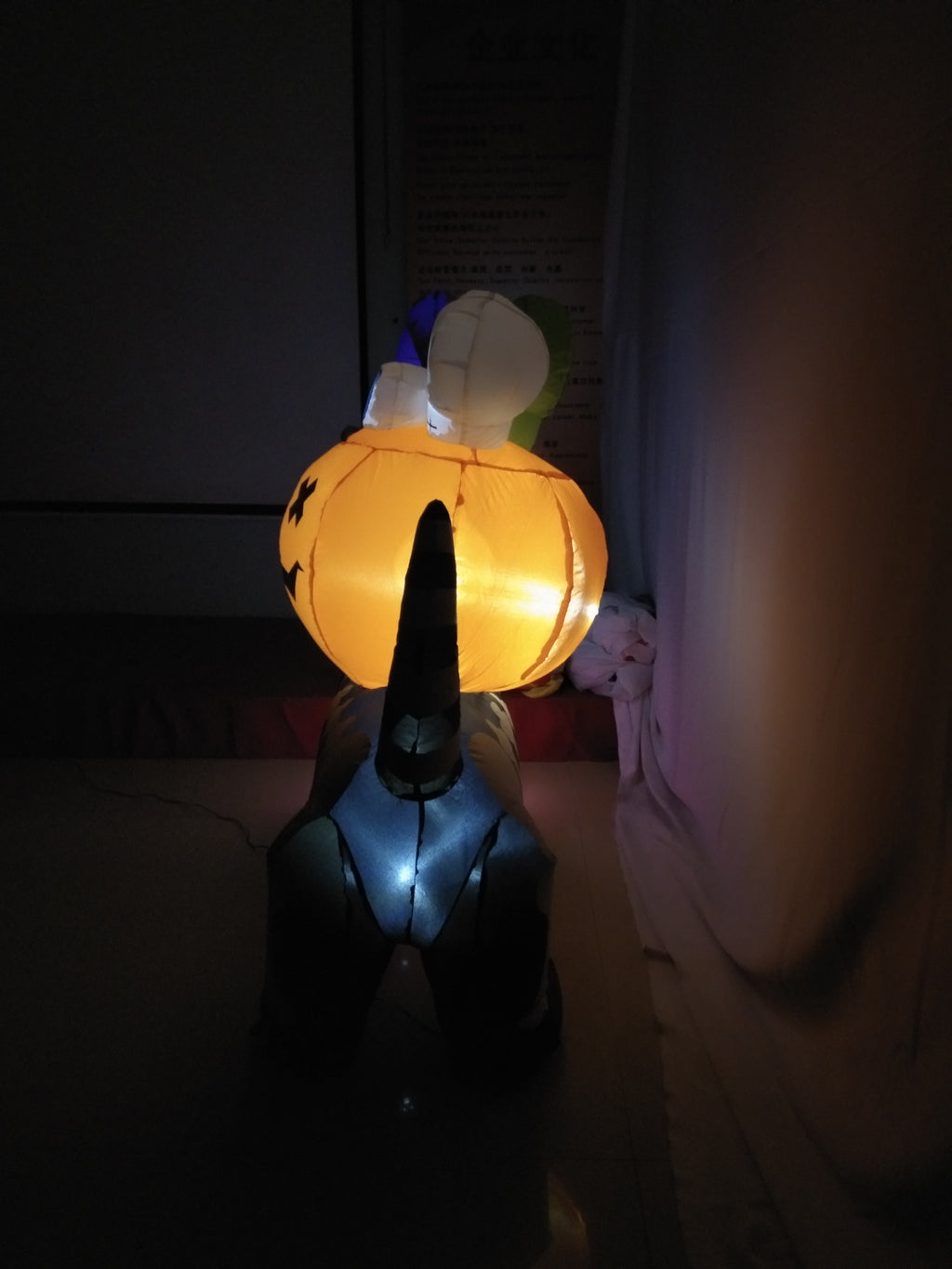 Witchwood™ 5 FT Inflatable Halloween Dog
