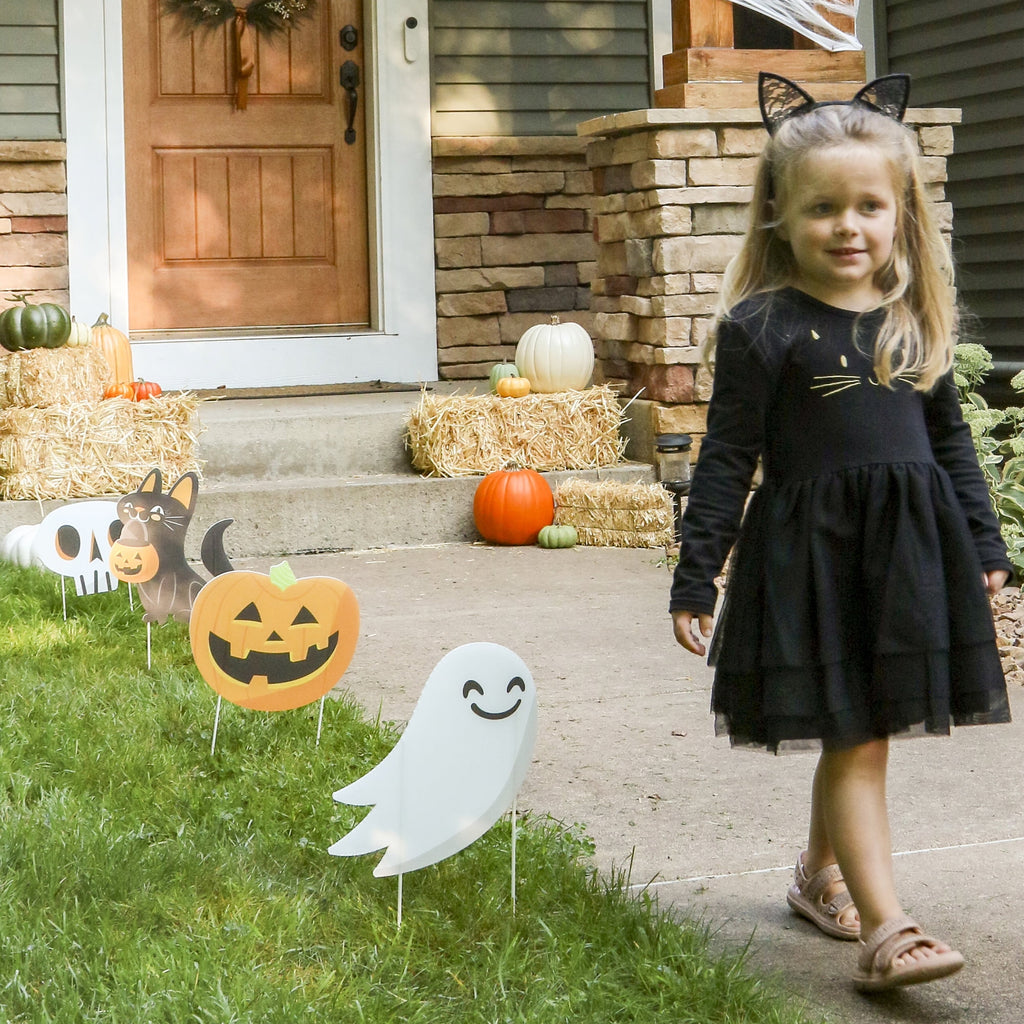 Witchwood™ Big Dot of Happiness Jack-O'-Lantern Halloween - Black Cat Ghost Skull & Witch Hat Lawn Decor - Outdoor Kids Halloween Party Yard Decorations - 10 Pc