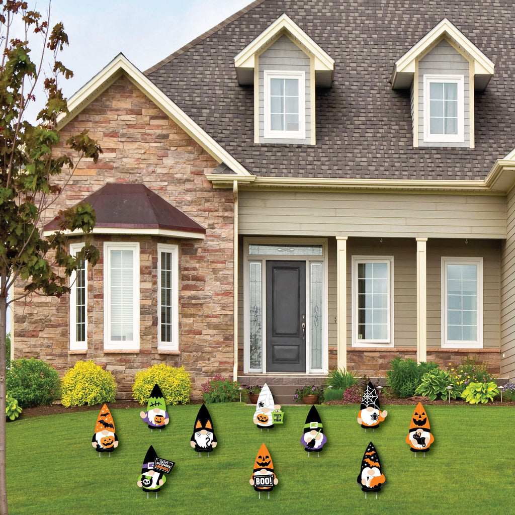 Witchwood™ Big Dot of Happiness Halloween Gnomes - Gnome Lawn Decorations - Outdoor Spooky Fall Party Yard Decorations - 10 Piece