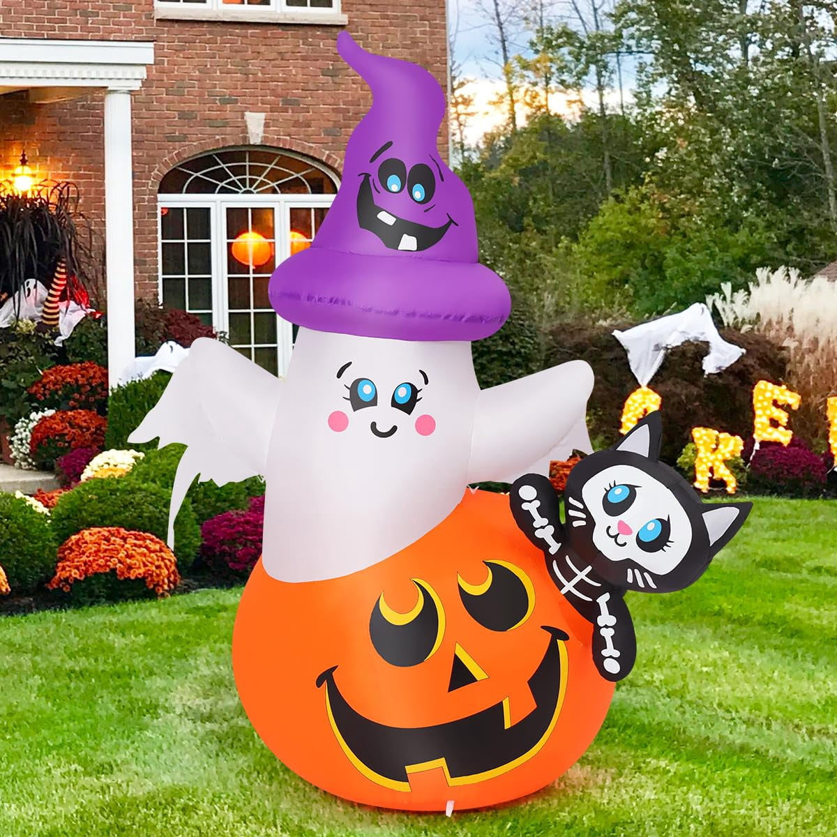 Witchwood™ COMIN 5 FT Halloween Inflatables Pumpkin Ghost Cat Outdoor Decorations Blow Up Yard with Built-in LEDs for Indoor Party Garden Lawn Decor