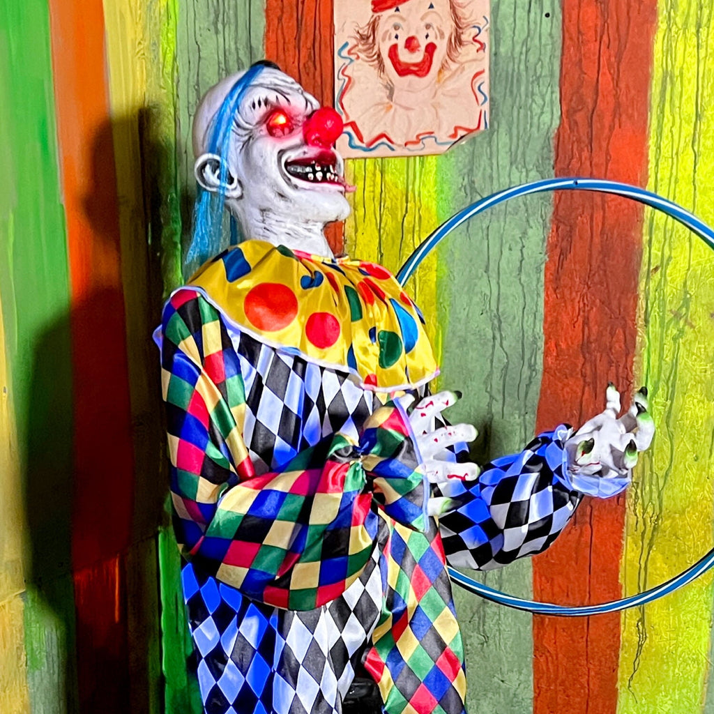 Witchwood™ 5.9 ft Voice & Sound-Sensor Clown on Tricycle Halloween Animatronic, HHTRIBKCLOWN-1FLSA