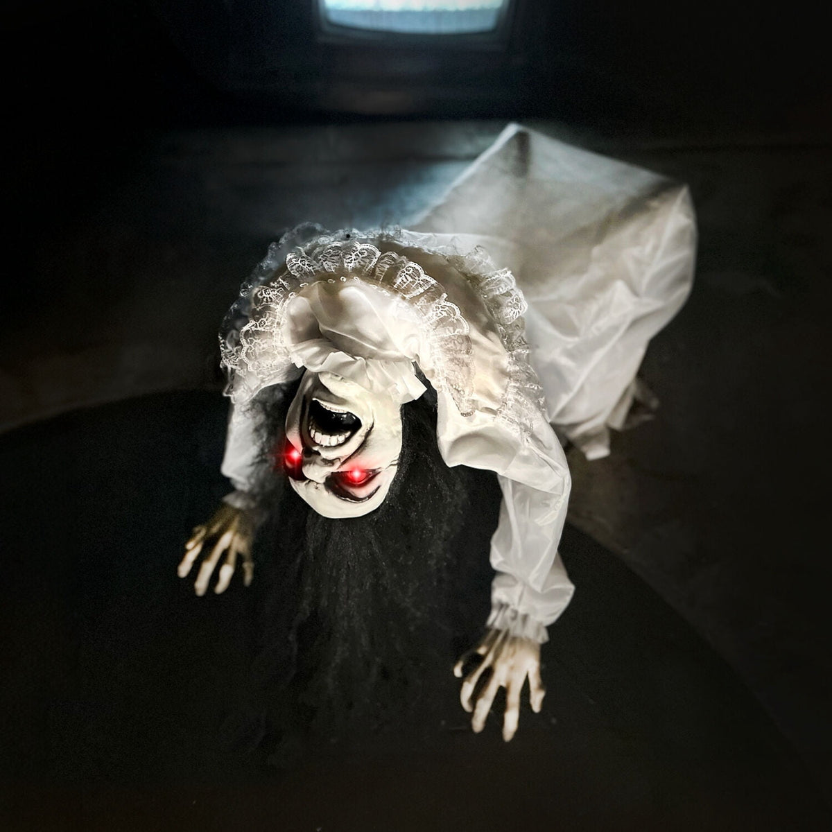 Witchwood™ Lifesize 35" Animatronic Possessed Woman with Lights and Sound, Halloween Decoration,HHLADY-11FLSA